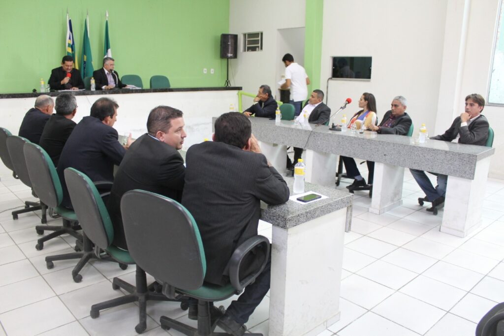 Câmara aprova alterações no regimento interno que estabelecem o rito de julgamento das contas dos ex-prefeitos de Campo Maior